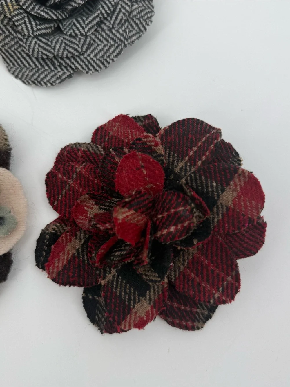 Lot of 5 Fabric Flower Brooches Plaid Houndstooth Tweed Pins Handmade Rosettes